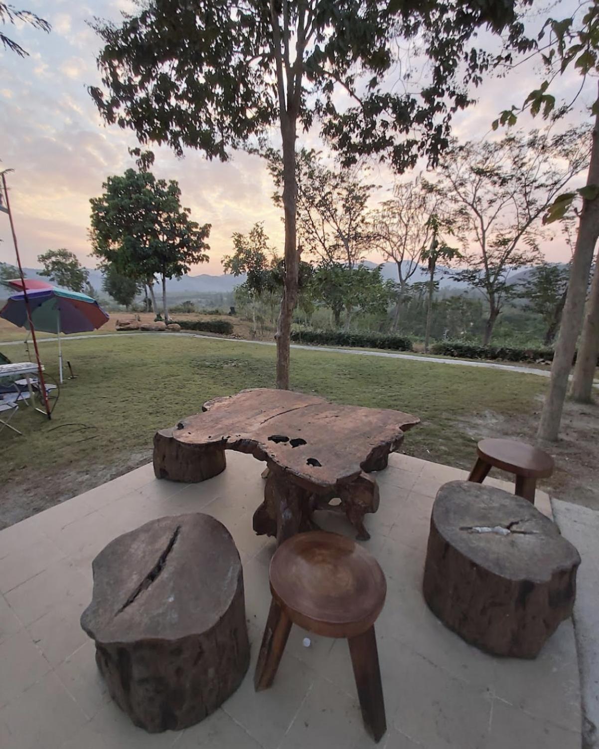 บ้านอิงเมยแคมป์ แก่งกระจาน Ban Phu Bon Экстерьер фото